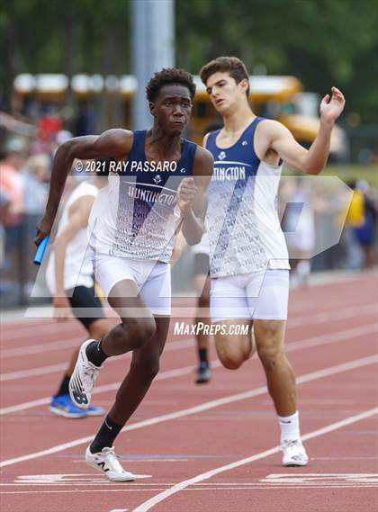 Thumbnail 1 in Section XI Boys Track Championships photogallery.