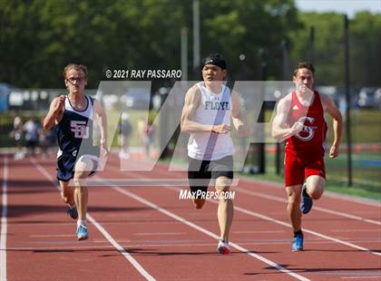 Thumbnail 1 in Section XI Boys Track Championships photogallery.