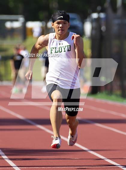 Thumbnail 2 in Section XI Boys Track Championships photogallery.