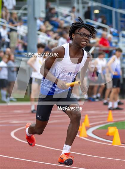 Thumbnail 2 in Section XI Boys Track Championships photogallery.