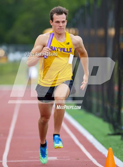 Thumbnail 3 in Section XI Boys Track Championships photogallery.