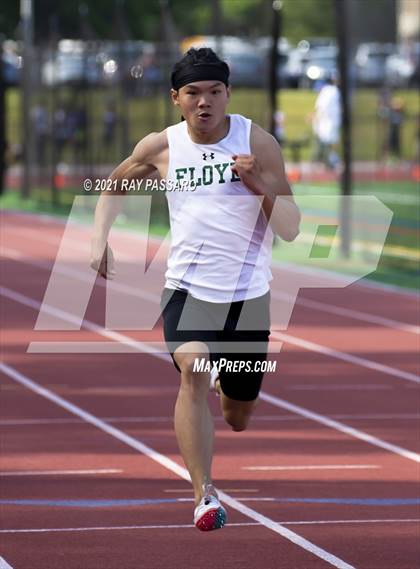 Thumbnail 1 in Section XI Boys Track Championships photogallery.