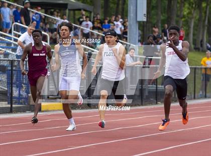 Thumbnail 2 in Section XI Boys Track Championships photogallery.