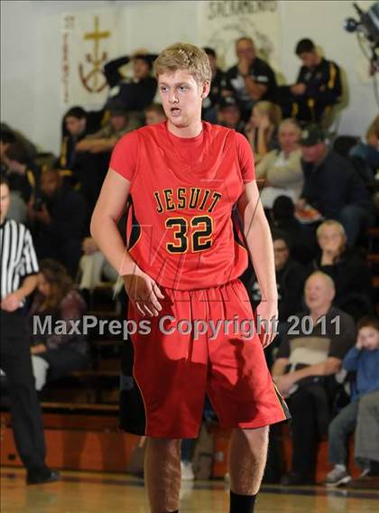 Thumbnail 3 in College Park vs. Jesuit (G.I.B.T.) photogallery.