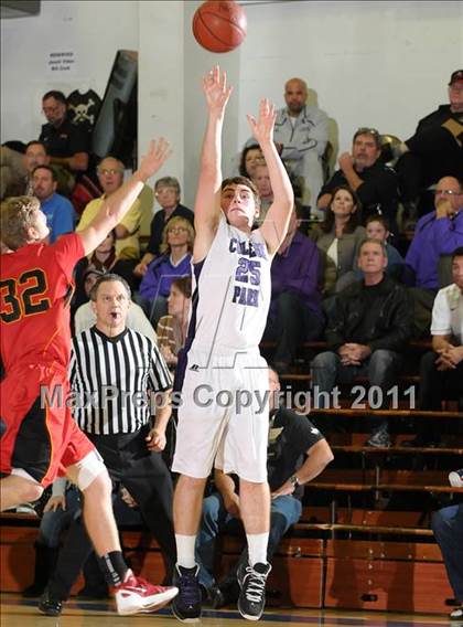 Thumbnail 1 in College Park vs. Jesuit (G.I.B.T.) photogallery.