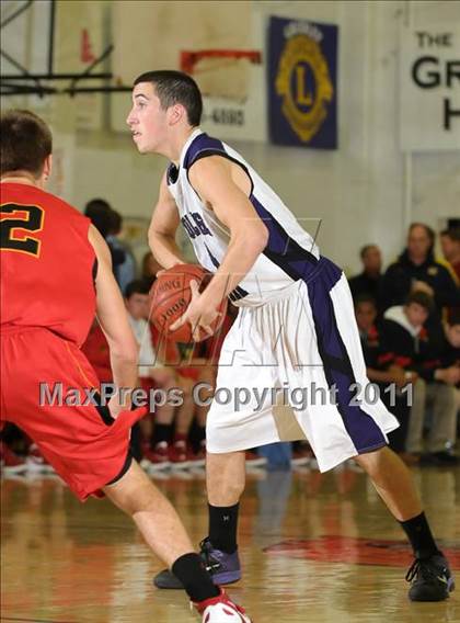 Thumbnail 2 in College Park vs. Jesuit (G.I.B.T.) photogallery.