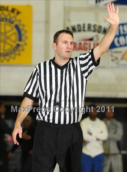 Thumbnail 1 in College Park vs. Jesuit (G.I.B.T.) photogallery.