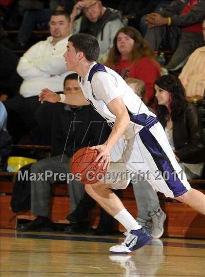 Thumbnail 3 in College Park vs. Jesuit (G.I.B.T.) photogallery.