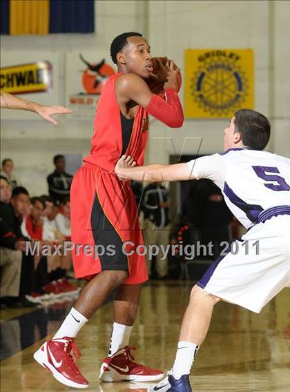 Thumbnail 1 in College Park vs. Jesuit (G.I.B.T.) photogallery.