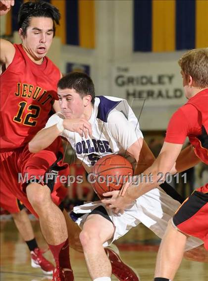 Thumbnail 2 in College Park vs. Jesuit (G.I.B.T.) photogallery.
