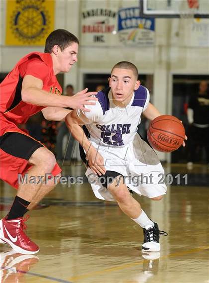 Thumbnail 1 in College Park vs. Jesuit (G.I.B.T.) photogallery.