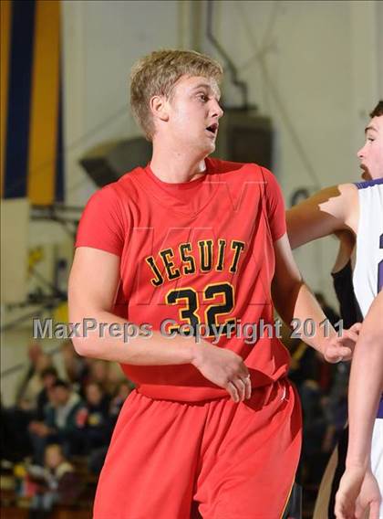 Thumbnail 3 in College Park vs. Jesuit (G.I.B.T.) photogallery.