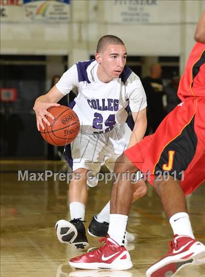 Thumbnail 2 in College Park vs. Jesuit (G.I.B.T.) photogallery.
