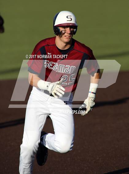 Thumbnail 2 in Seaman vs. Aquinas (KSHAA 5A Quarterfinal) photogallery.