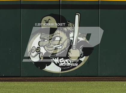 Thumbnail 1 in Seaman vs. Aquinas (KSHAA 5A Quarterfinal) photogallery.