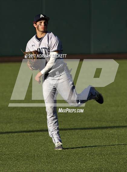 Thumbnail 1 in Seaman vs. Aquinas (KSHAA 5A Quarterfinal) photogallery.
