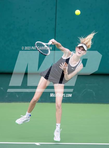 Thumbnail 2 in The Woodlands vs Round Rock Westwood (UIL 6A Team Tennis Semifinal) photogallery.