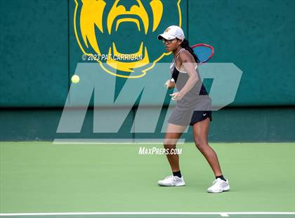 Thumbnail 2 in The Woodlands vs Round Rock Westwood (UIL 6A Team Tennis Semifinal) photogallery.
