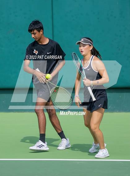 Thumbnail 1 in The Woodlands vs Round Rock Westwood (UIL 6A Team Tennis Semifinal) photogallery.