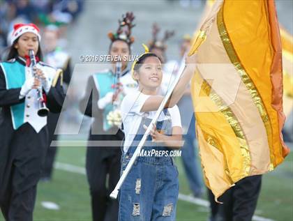 Thumbnail 3 in Mater Dei Catholic vs. Olympian (CIF SDS Division 2 Final) photogallery.