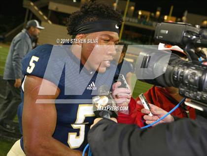 Thumbnail 1 in Mater Dei Catholic vs. Olympian (CIF SDS Division 2 Final) photogallery.