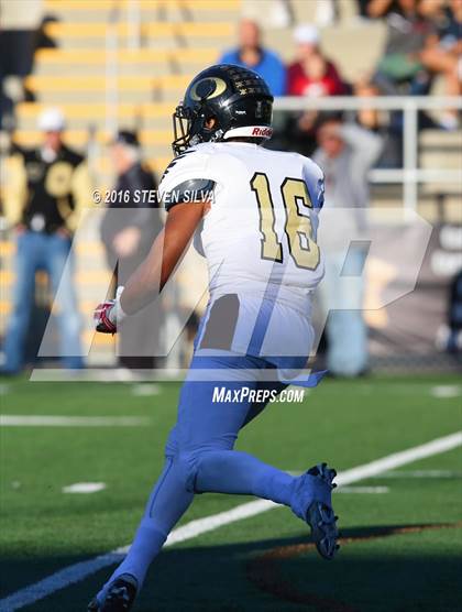 Thumbnail 1 in Mater Dei Catholic vs. Olympian (CIF SDS Division 2 Final) photogallery.
