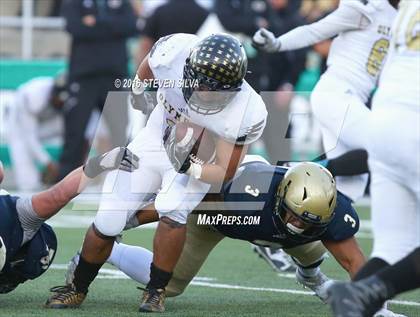 Thumbnail 3 in Mater Dei Catholic vs. Olympian (CIF SDS Division 2 Final) photogallery.