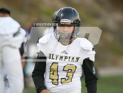 Thumbnail 3 in Mater Dei Catholic vs. Olympian (CIF SDS Division 2 Final) photogallery.
