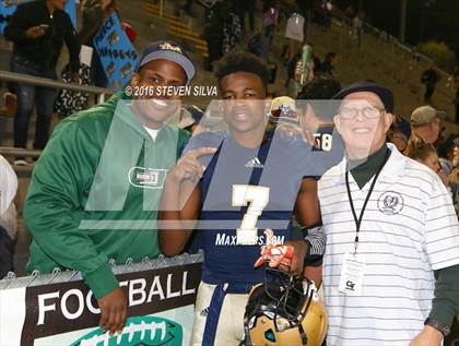Thumbnail 3 in Mater Dei Catholic vs. Olympian (CIF SDS Division 2 Final) photogallery.