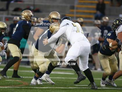 Thumbnail 3 in Mater Dei Catholic vs. Olympian (CIF SDS Division 2 Final) photogallery.