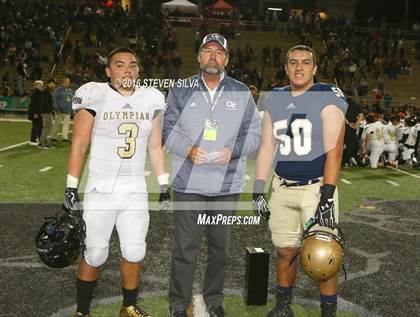 Thumbnail 2 in Mater Dei Catholic vs. Olympian (CIF SDS Division 2 Final) photogallery.