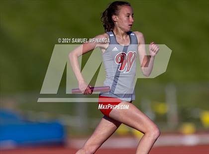 Thumbnail 3 in Metro Conference Track and Field Meet (4X400 Meter) photogallery.