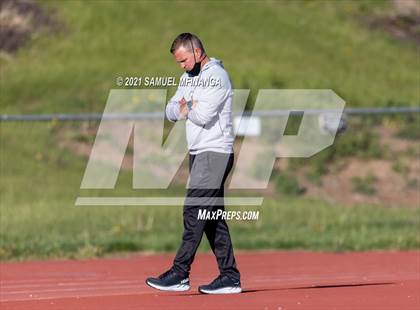 Thumbnail 3 in Metro Conference Track and Field Meet (4X400 Meter) photogallery.