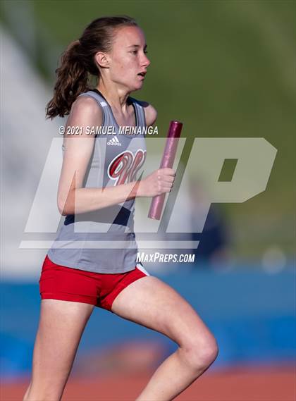 Thumbnail 1 in Metro Conference Track and Field Meet (4X400 Meter) photogallery.