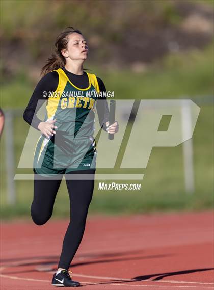 Thumbnail 3 in Metro Conference Track and Field Meet (4X400 Meter) photogallery.