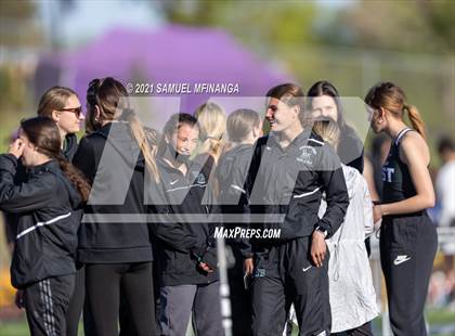 Thumbnail 2 in Metro Conference Track and Field Meet (4X400 Meter) photogallery.