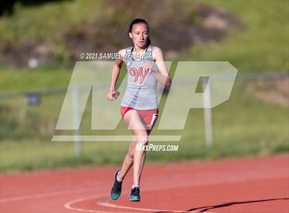 Thumbnail 2 in Metro Conference Track and Field Meet (4X400 Meter) photogallery.