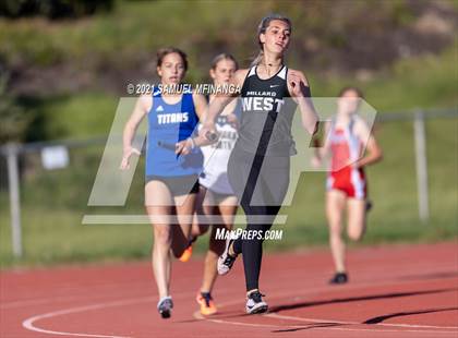 Thumbnail 3 in Metro Conference Track and Field Meet (4X400 Meter) photogallery.