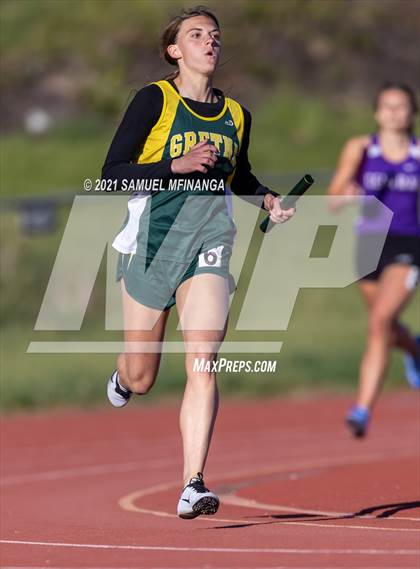 Thumbnail 1 in Metro Conference Track and Field Meet (4X400 Meter) photogallery.