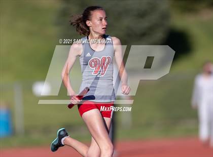 Thumbnail 2 in Metro Conference Track and Field Meet (4X400 Meter) photogallery.