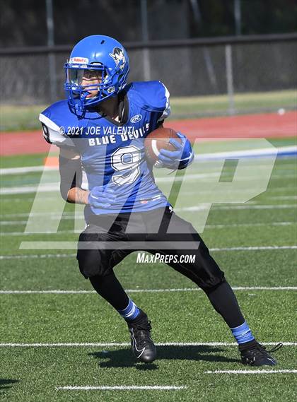 Thumbnail 3 in Lockport vs. Kenmore West photogallery.