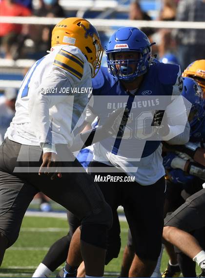 Thumbnail 2 in Lockport vs. Kenmore West photogallery.