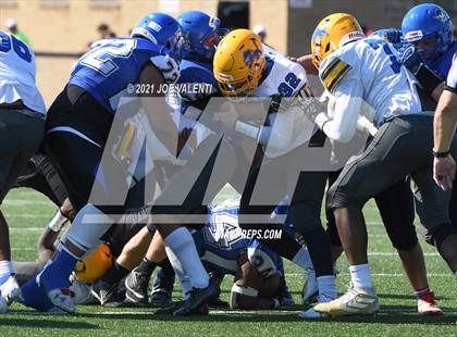 Thumbnail 3 in Lockport vs. Kenmore West photogallery.