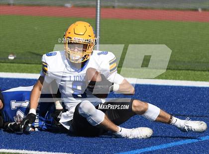 Thumbnail 3 in Lockport vs. Kenmore West photogallery.