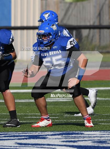 Thumbnail 2 in Lockport vs. Kenmore West photogallery.