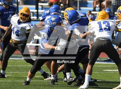 Thumbnail 3 in Lockport vs. Kenmore West photogallery.