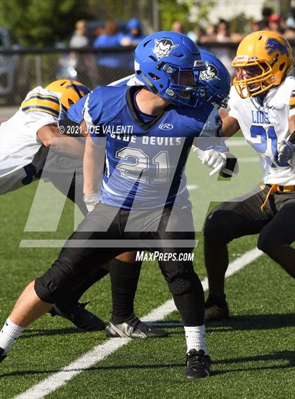 Thumbnail 2 in Lockport vs. Kenmore West photogallery.
