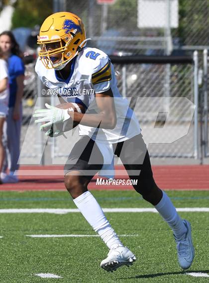 Thumbnail 3 in Lockport vs. Kenmore West photogallery.