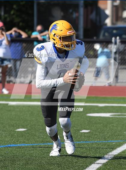 Thumbnail 2 in Lockport vs. Kenmore West photogallery.