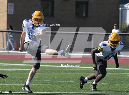 Thumbnail 1 in Lockport vs. Kenmore West photogallery.